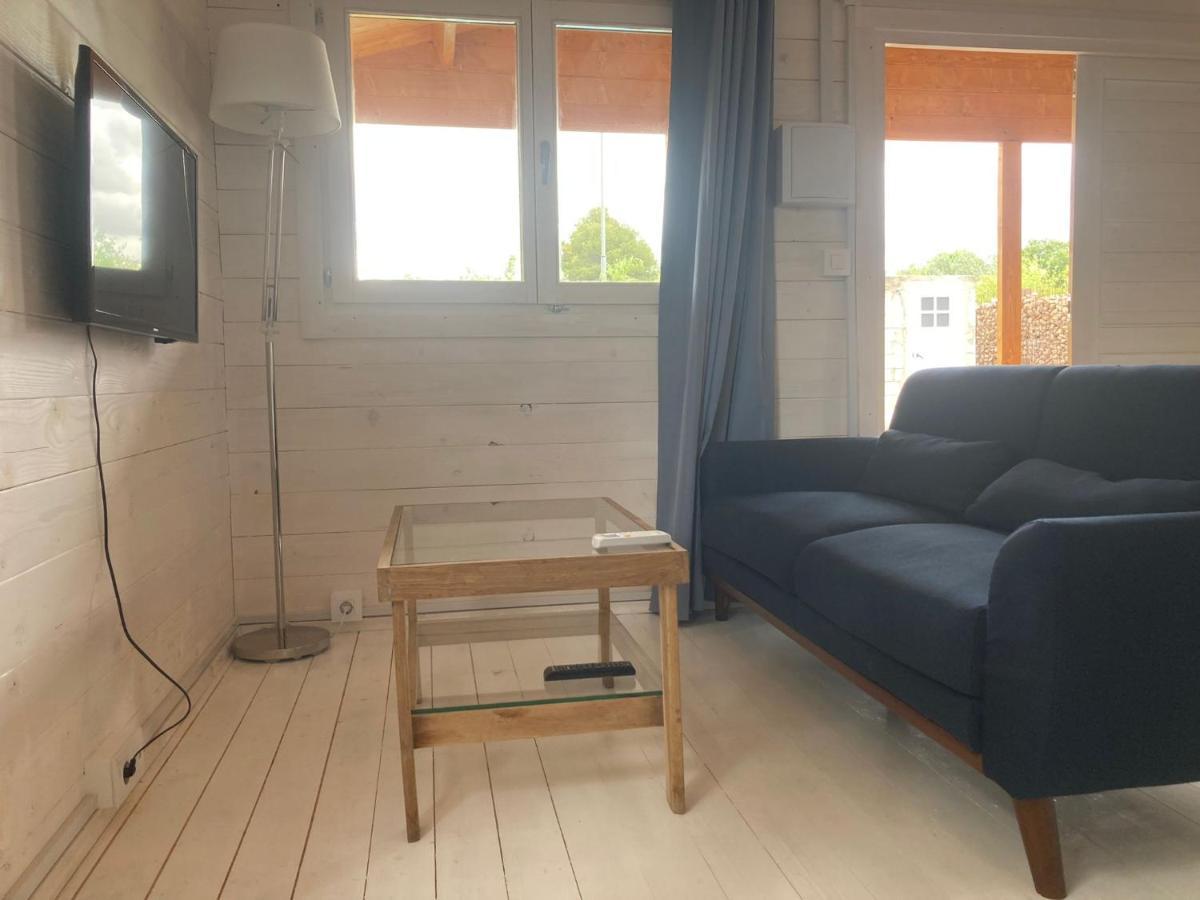 Hermoso Bungalow De Madera Seville Exterior photo